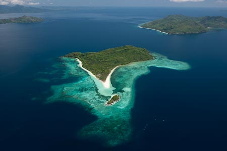 One of many island paradise of Taytay